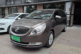 别克GL8 2015款 2.4L 豪华商务尊享版