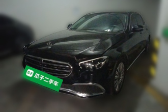 奔驰E级 2023款 E 300 L 豪华型