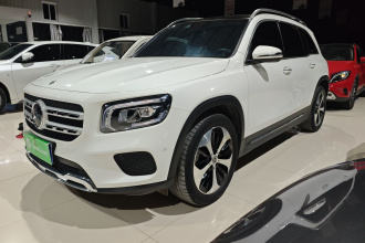 奔驰GLB 2023款 GLB 220 时尚型