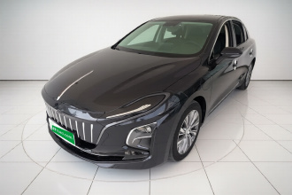 红旗E-QM5 2022款 431km 充电乐享版