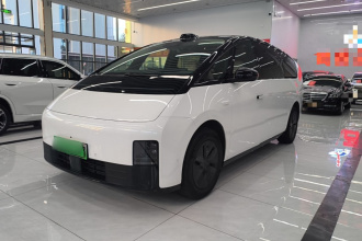 理想汽车 理想MEGA 2024款 Ultra