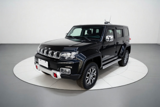 北京越野 北京BJ40 2024款 2.0T 城市猎人荣耀版