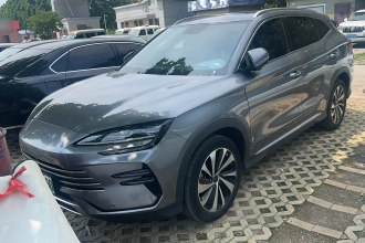 比亚迪 宋PLUS新能源 2023款 冠军版 DM-i 110KM 旗舰型