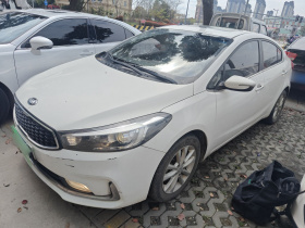 起亚K3 2016款 1.6L 手动GLS