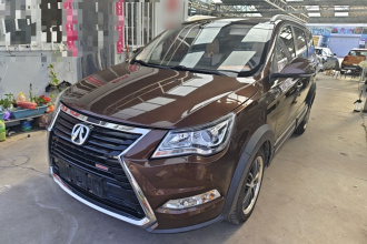 北汽威旺M60 2017款 1.5L 手动铂金版