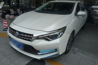 启辰D60 2018款 1.6L CVT智联精英版