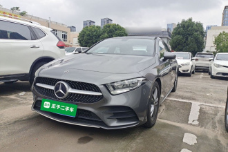 奔驰A级 2021款 改款 A 180 L 运动轿车