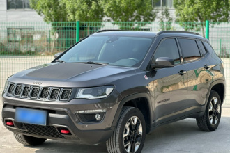 Jeep 指南者 2017款 200TS 自动高性能四驱版