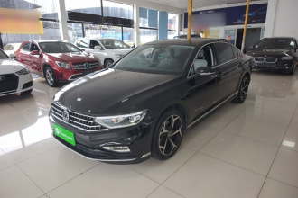 大众 迈腾 2023款 200万辆纪念版 330TSI DSG领先型