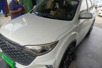 一汽 森雅R7 2018款 R7C 1.6L 自动豪华型