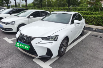 雷克萨斯IS 2017款 300 F SPORT版