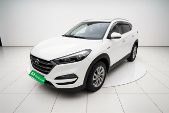 现代 途胜 2015款 1.6T 双离合两驱智能型