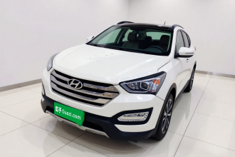现代 胜达 2015款 2.0T 自动两驱智能型 5座