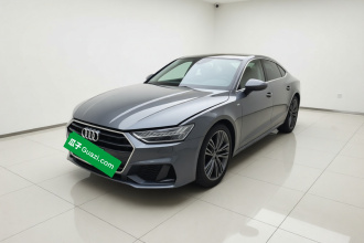 奥迪A7 2022款 45 TFSI 臻选型