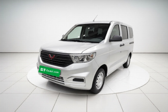 五菱汽车 五菱宏光V 2022款 1.5L劲取版电动助力LAR