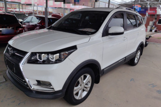 北汽幻速S3 2016款 S3L 1.5L 手动尊贵型