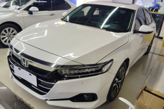 本田 雅阁 2022款 锐·混动 2.0L 锐领版