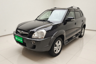 现代 途胜 2009款 2.0L 自动两驱天窗型