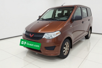 五菱汽车 五菱宏光 2018款 1.5L 经典款S标准型