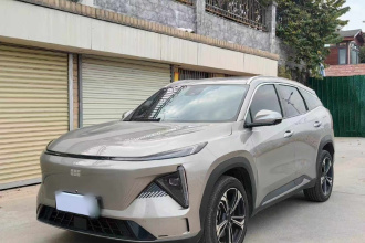 吉利银河 银河L7 2024款 1.5T 115km MAX  龙腾版