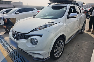 英菲尼迪ESQ 2014款 1.6L 率性版