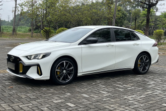 广汽传祺 影豹 2023款 270T DCT J11版