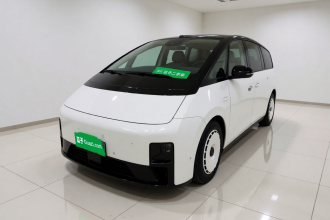 理想汽车 理想MEGA 2025款 Home 家庭特别版