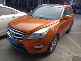 北京汽车 绅宝X65 2015款 2.0T 自动精英型