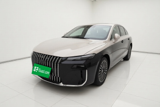荣威M7 DMH 2025款 160km臻享版