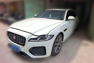 捷豹XFL 2022款 XFL 2.0T P250 两驱精英运动版