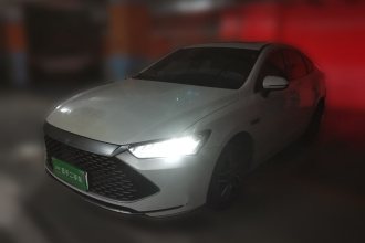 比亚迪 秦PLUS 2021款 DM-i 55KM 旗舰型