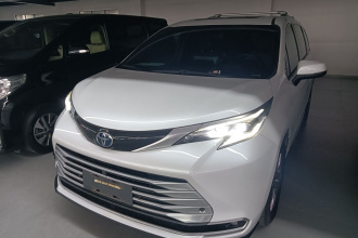 丰田 赛那SIENNA 2021款 2.5L混动 铂金版