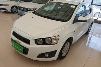 雪佛兰 爱唯欧 2011款 两厢 1.4L MT SE