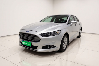 福特 蒙迪欧 2013款 1.5L GTDi180舒适型