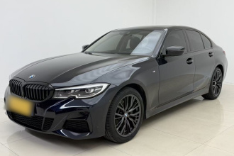 宝马3系 2020款 330i M运动曜夜套装