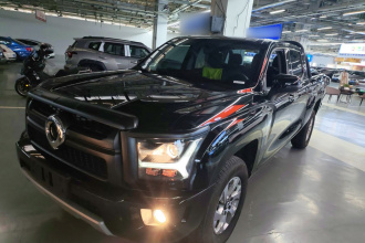 长城 金刚炮 2024款 2.0T自动8AT柴油四驱精英型平箱