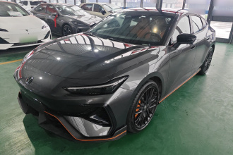 长安UNI-V 2025款 第三代 2.0T 劲擎型