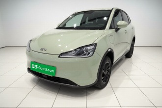 哪吒汽车 哪吒V 2022款 潮 300 Lite 磷酸铁锂