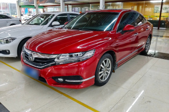 本田 思铂睿 2015款 2.0L 尊贵版