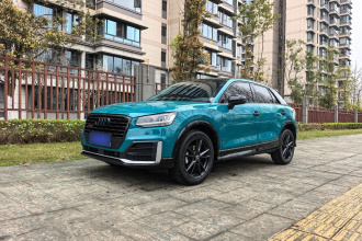 奥迪Q2L 2020款 35 TFSI 进取动感型