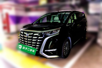 腾势D9 2024款 DM-i 1050 尊享型