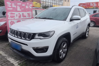 Jeep 指南者 2017款 200T 自动悦享版