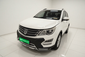 宝骏560 2015款 1.8L 手动精英型