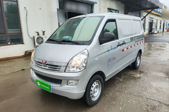 五菱汽车 五菱荣光S 2021款 1.2L基本型封窗车2座LSI