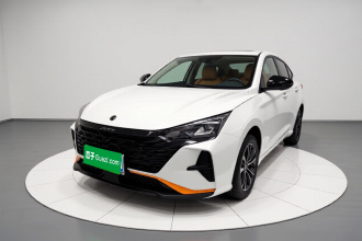 东风风神 奕炫 2023款 马赫版 1.5L 自动追影版