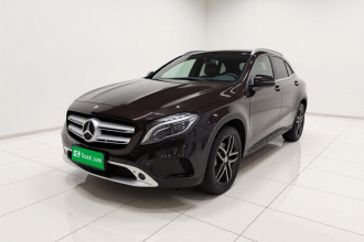 奔驰GLA 2015款 GLA 220 4MATIC 时尚型