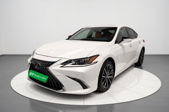 雷克萨斯ES 2022款 300h 卓越版