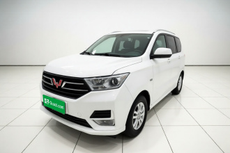 五菱汽车 五菱宏光 2021款 改款 1.5L S舒适型 液压助力LAR