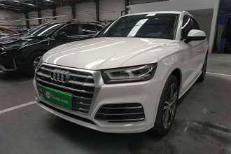 奥迪Q5L 2018款 45 TFSI 尊享运动型 国VI