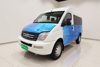 上汽大通MAXUS 新途V80 2023款 2.0T AMT经典傲运通短轴中顶5/6座